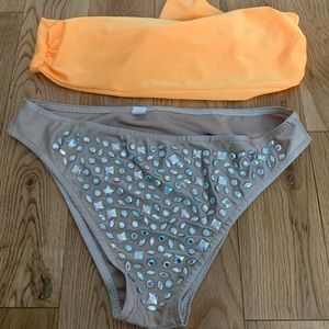 BIKINI SET!
